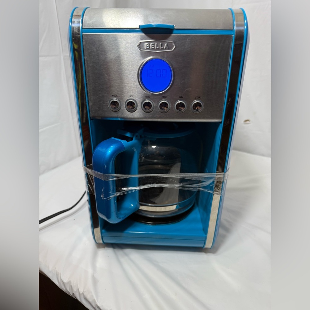Rare BELLA 12-Cup Programmable Coffee Maker Blue